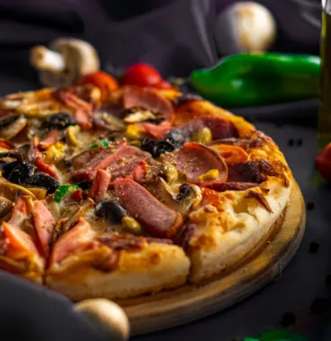 Mbuzi Choma Mixed Pizza